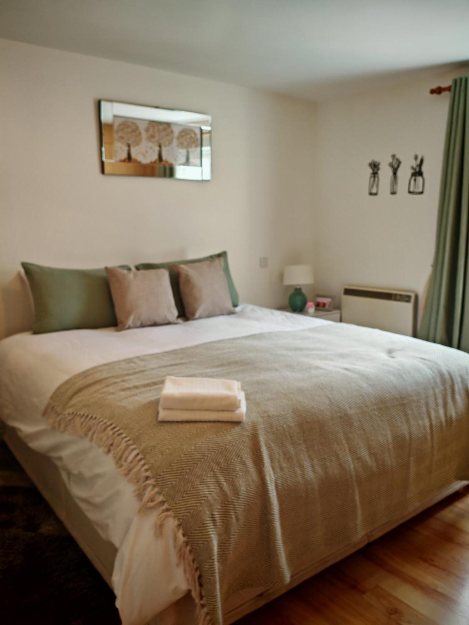 Spacious & Cosy Double And Single Bedrooms Close To Hendon & Colindale Tube Stations ภายนอก รูปภาพ